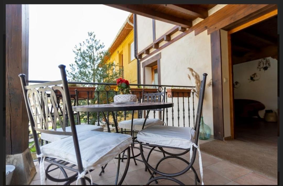Hotel Rural En Las Cascadas De Tobera Extérieur photo