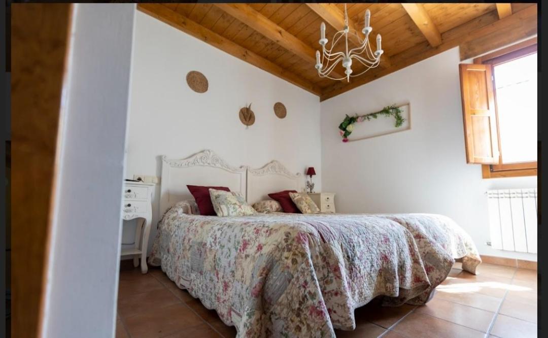 Hotel Rural En Las Cascadas De Tobera Extérieur photo